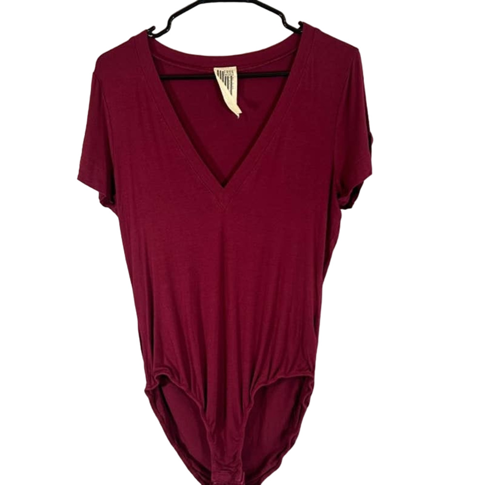 Free People Maroon V-Neck Short Sleeve Snap Closure Bodysuit Women Sz L